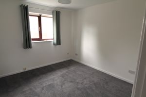 Bedroom- click for photo gallery
